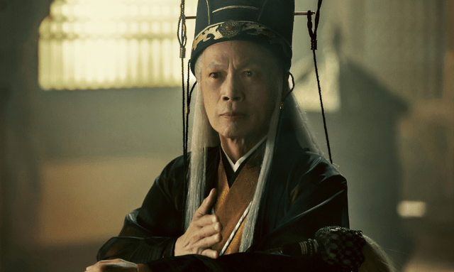 罗家英饰演鱼承恩