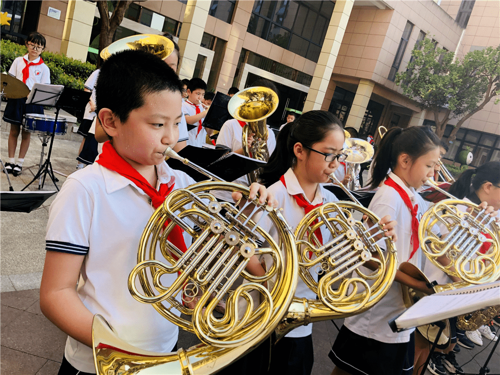 双减进行时让艺术之花绽放育才实验小学荷花校区课后音乐社团阶段性