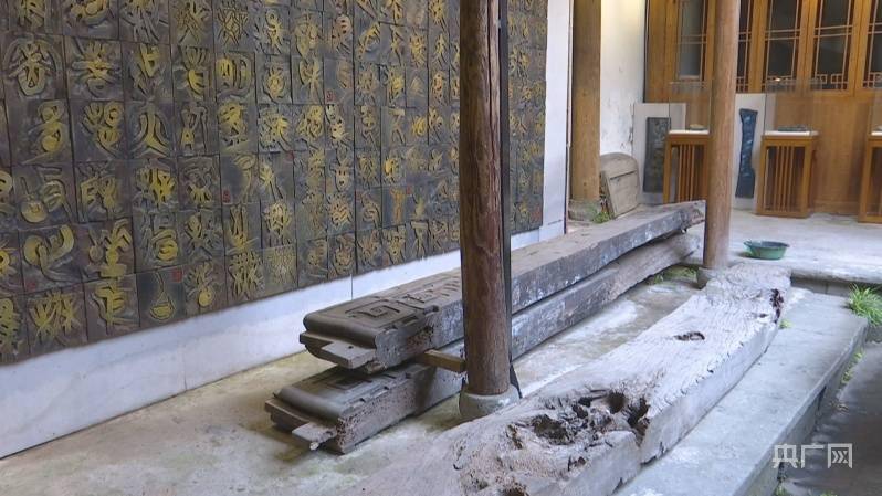 乡村|浙江桐庐篆刻艺术家在乡村守住匠心