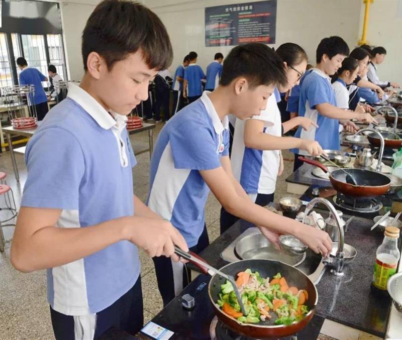 大中小学|劳动教育正当时，福田劳技中心让每个娃都能成为生活小能手