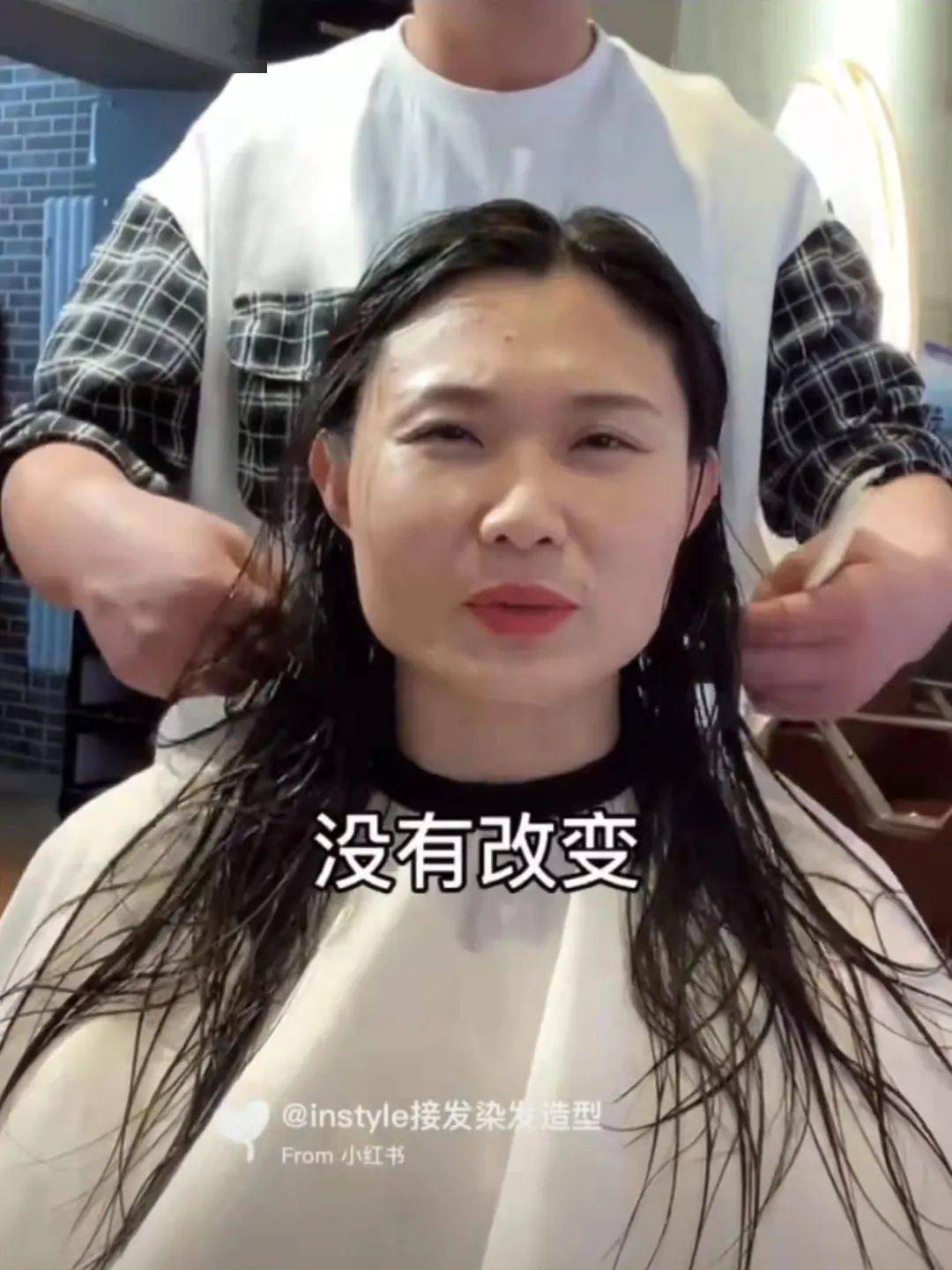 卷发今年秋冬最火的5款发型！超显脸小还不挑人！