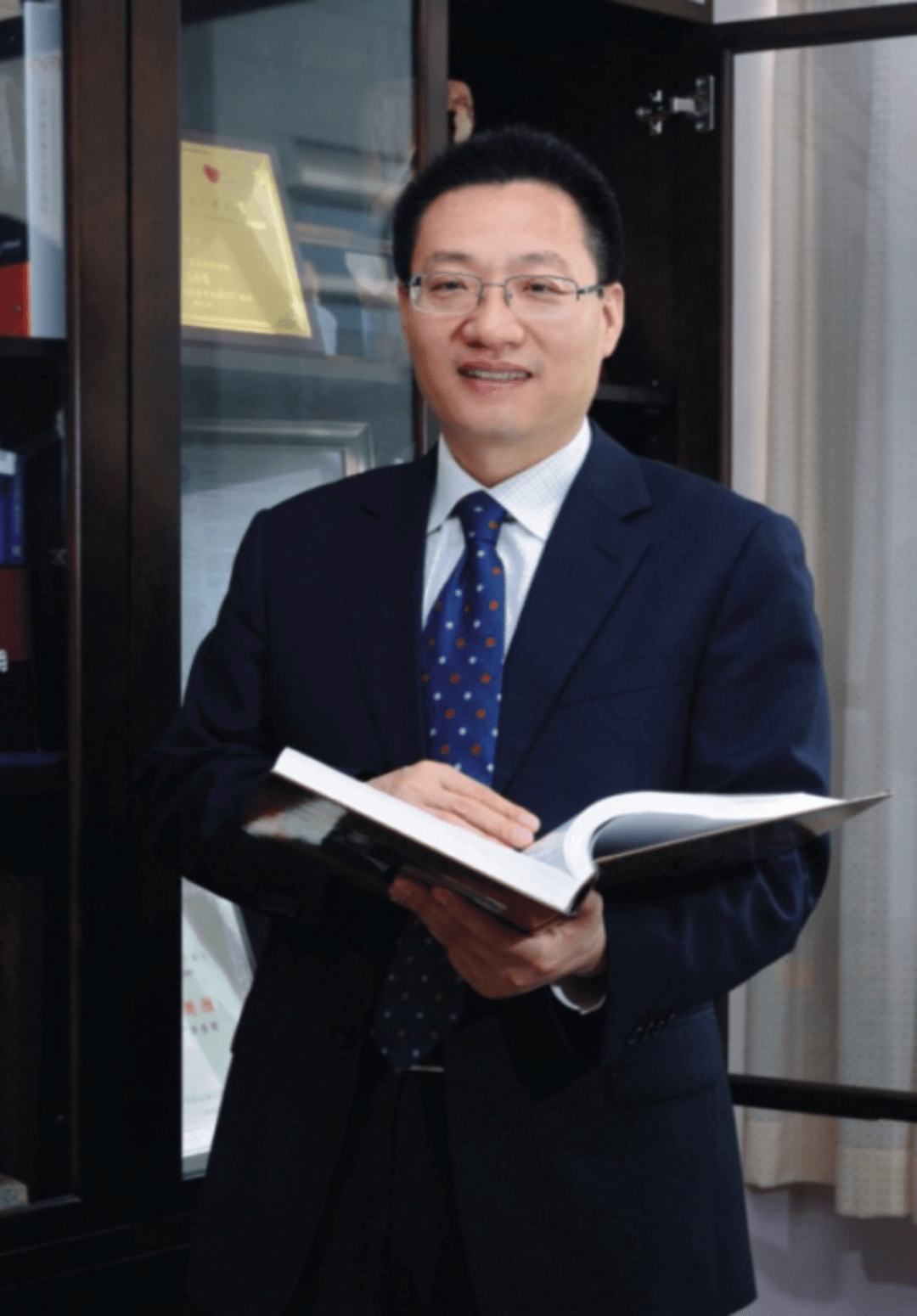 傅国胜依洛尤单抗瑞士真实世界应用证实其显著提高ldlc达标率安全性和