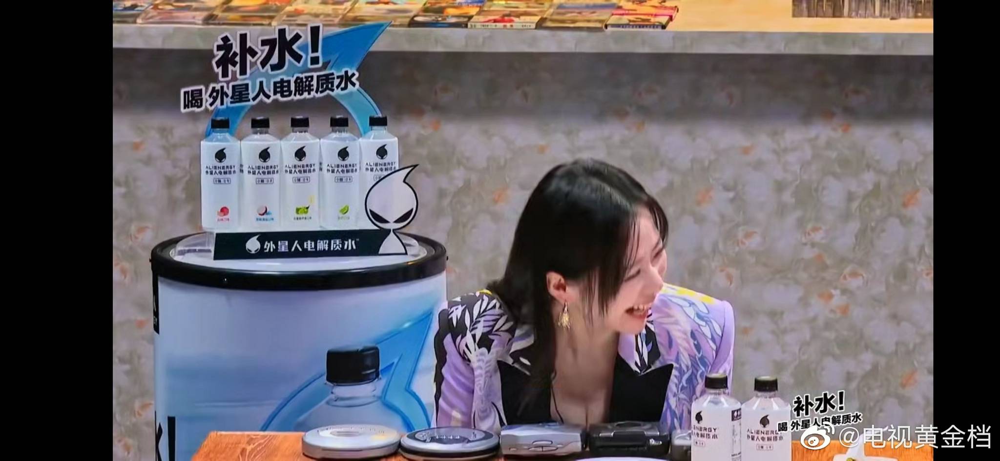 张靓颖说起以前的乐评是很纯粹的……_大张伟_乐评人_评论