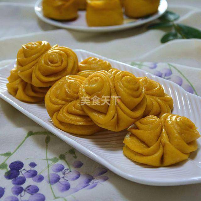 黄灿灿的南瓜花卷 香甜可口 有了它连馒头都不想吃了 面团 美食 程度 黄灿灿的南瓜花卷 香甜可口 有了它连馒头都不想吃了 面团 美食 程度