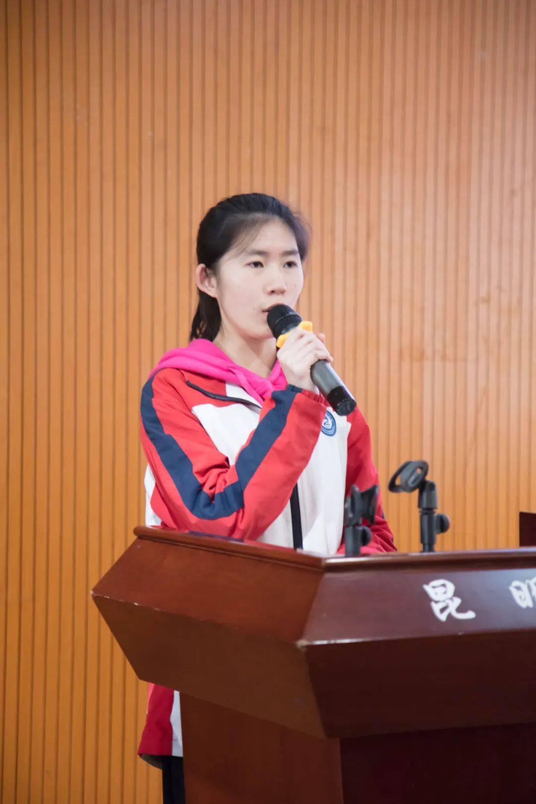 【我为群众办实事】心系"春蕾女童" 情满女子校园_昆明市_关爱_招生