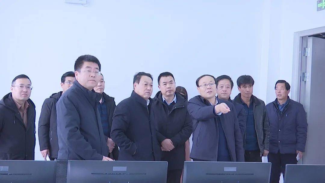 12月8日,市委党史学习教育第四巡回指导组组长李福东一行督查指导我县