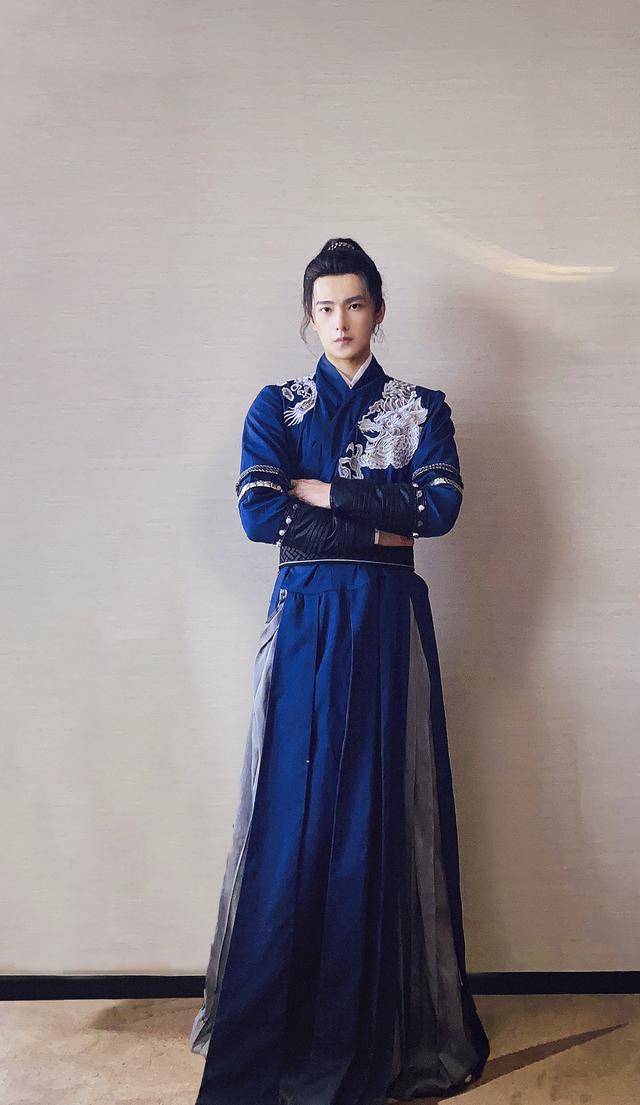 古风大神排行榜_古风大神碰上洗脑神曲、大张伟名曲变身野马,国潮音乐玩法大解锁