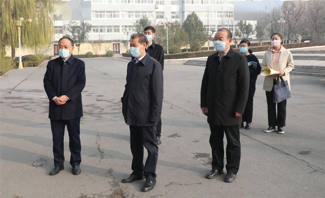 12月10日上午,昌乐县关心下一代工作委员会主任王备在昌乐县教育和