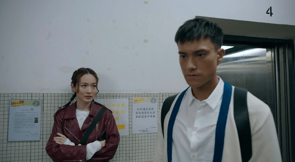 蔡洁|《拳王》蔡洁出招向张振朗示爱！单纯天真一面获网民好评