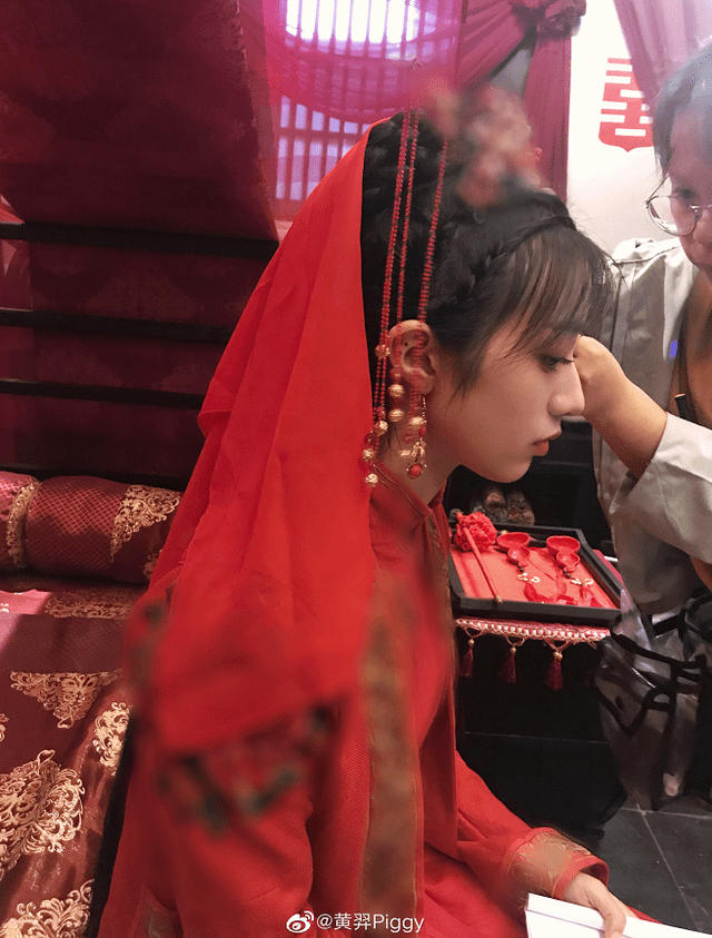 看见剧照:童年女神呀!_网友_剧情_黄羿