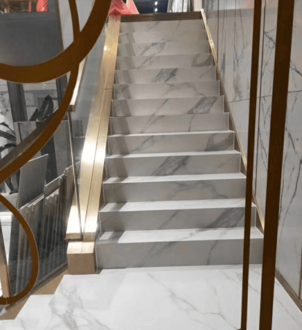 岩板楼梯踏步适合哪些做法?