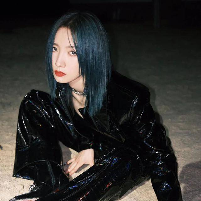 《变形记》里的孩子看到如今的模样引发人们的深度思考2021年12