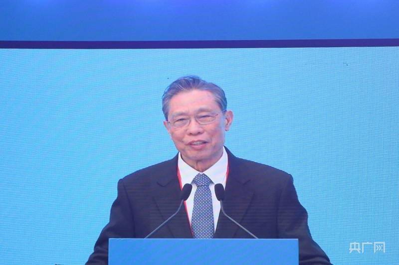 广州|80岁以上人群接种率只有50%，钟南山：加快老年人接种！