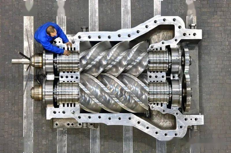 空压机转子直径近一米,价格上千万,威力巨大!_容积_螺杆_齿间