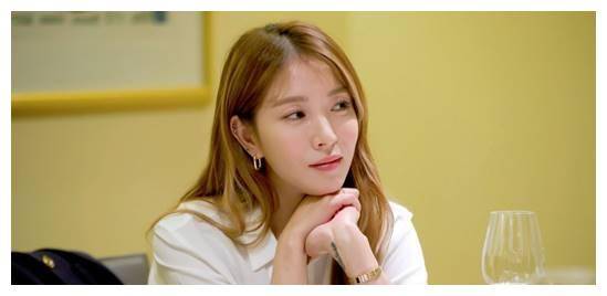 李泰容还是姜涩琪boa再现经典舞台谁会是女王陛下的伴舞