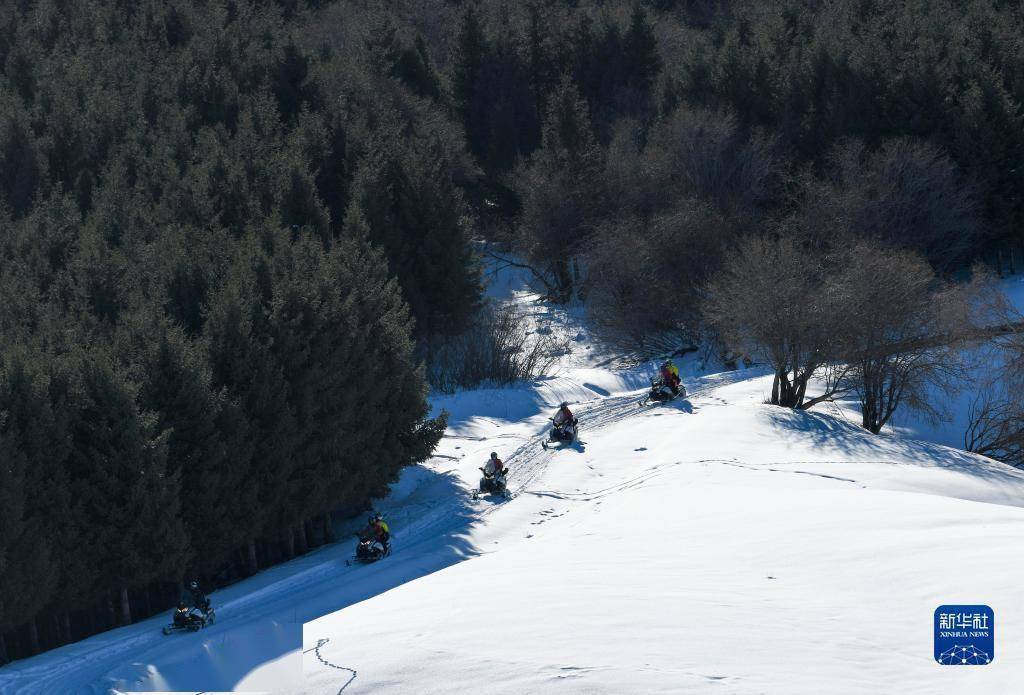 新疆|新疆：冰雪旅游点燃寒冬热情