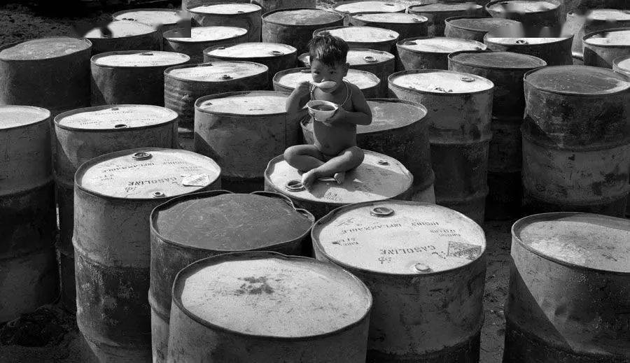 因为|“不要因为我拍过三级片，而否认我是一个出色的摄影师”