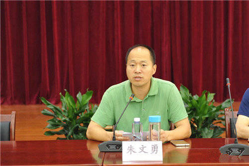 支塘镇召开现役军人家属座谈会_孩子_部队_东二楼