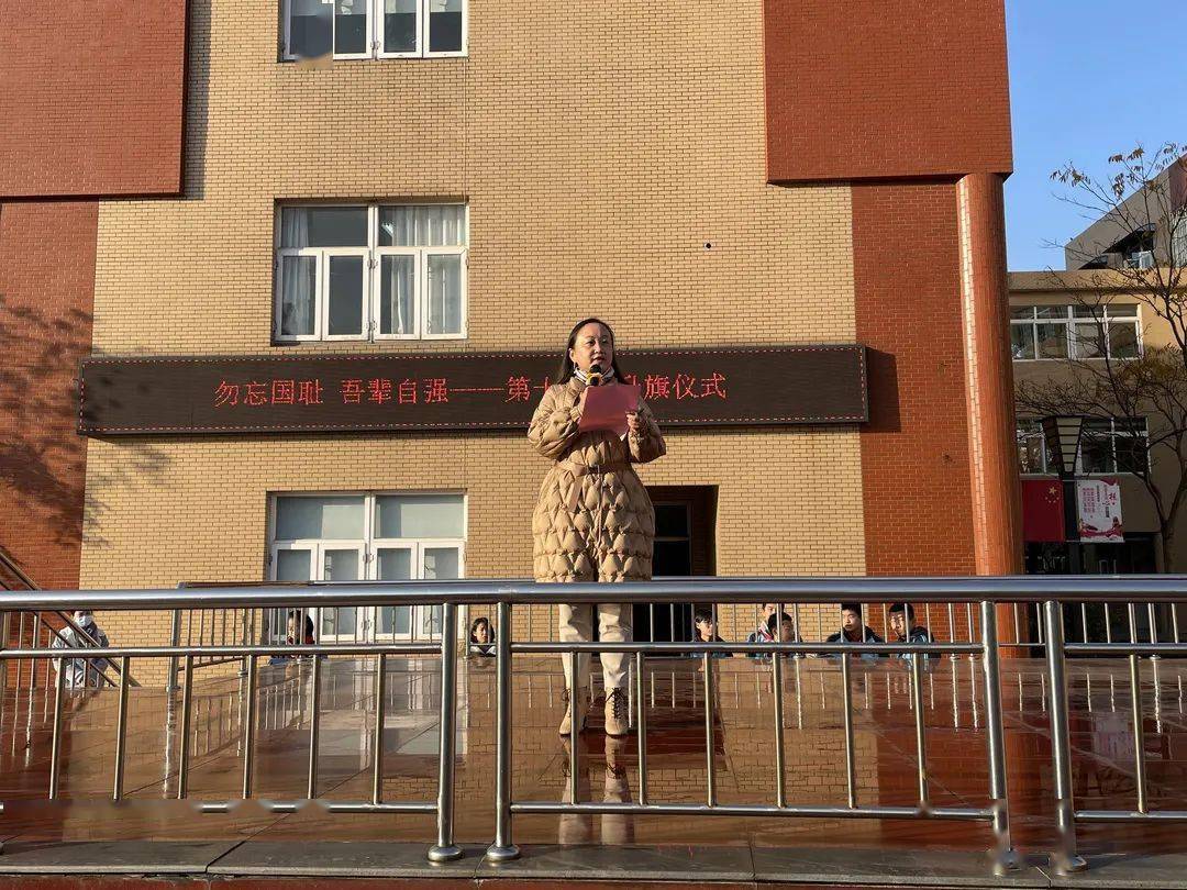 校园安全全校齐动员共筑消防安全防火墙上海市宝山区杨泰实验中学2021