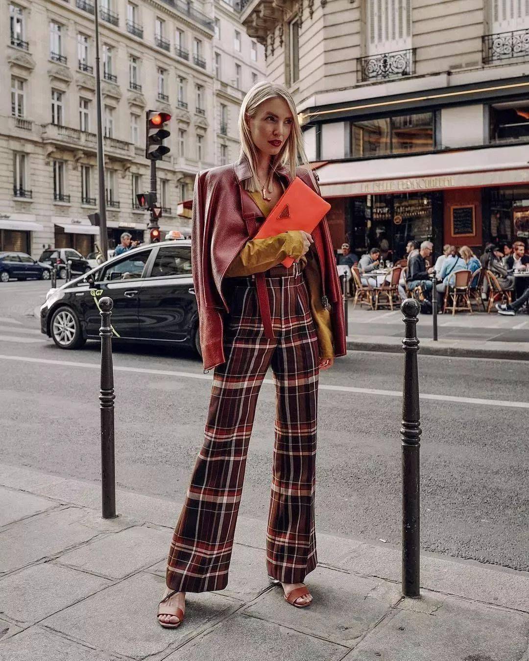 灯芯绒 今年冬天“短外套+裤子”最流行，显高显瘦巨时髦！