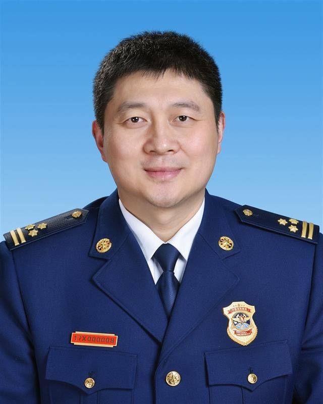 武汉市消防救援支队陈万红支队长寄语极目新闻上线坚守为民初心共筑