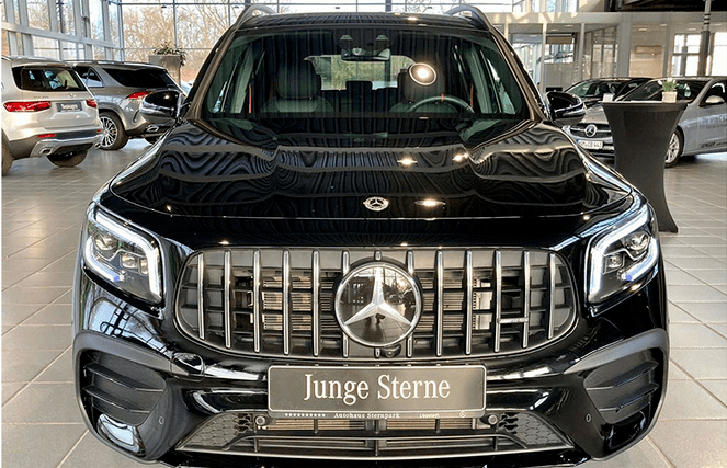 奔驰glb35amg国内外市场正式上市百公里加速仅需52秒