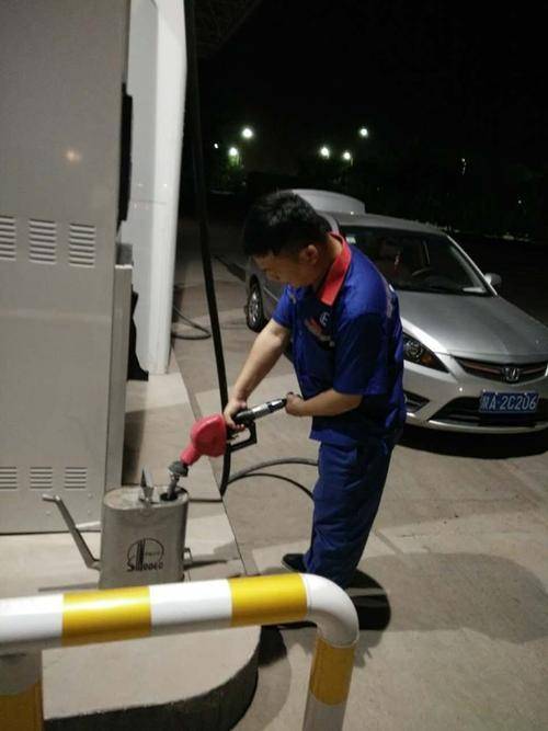 加油站为什么不给摩托车加油有以下2点原因那么该怎么解决