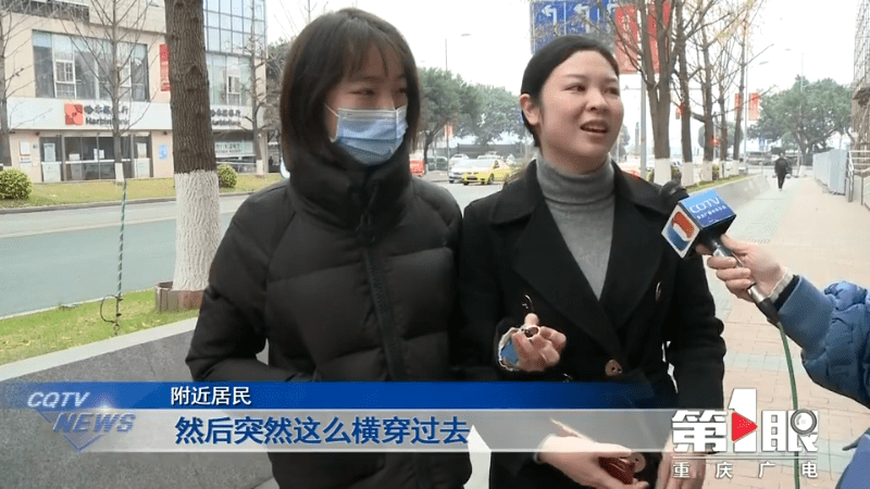 硕鼠!杨家坪餐饮一条街老鼠成群_美食街_直港_九龙坡区
