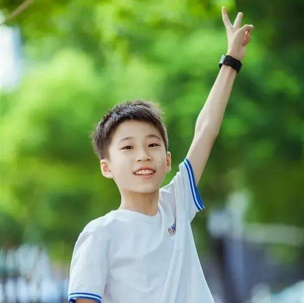 喜爱阅读,热衷文体活动,学习成绩优异,黄陂三名学生入选新时代好少年_冯子菲_邓睿超_雍伯琰