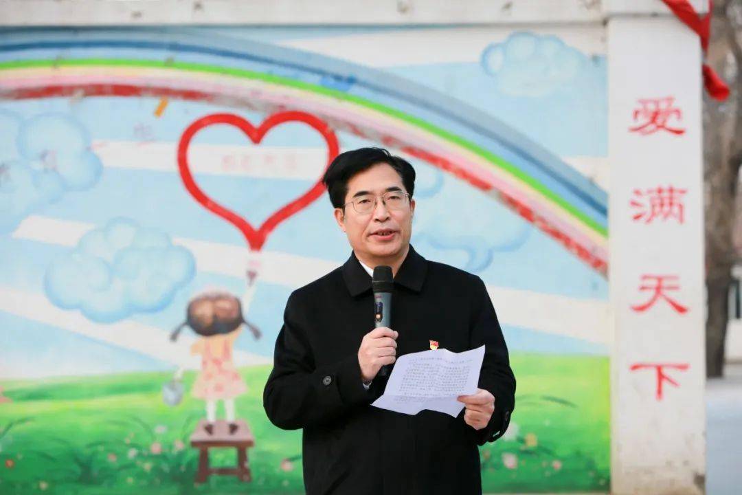 中国金茂党委副书记朱永亮致辞中国金茂高级副总裁张辉代表中国金茂向