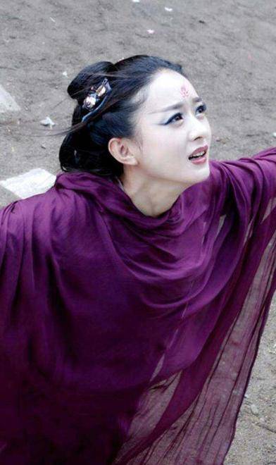 上紫衣的女星大盘点,一个比一个惊艳,最美竟不是热巴_造型_紫萱_紫色