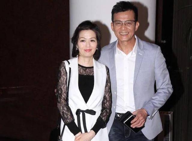 黄日华妻子梁洁华去世,终年59岁,女儿没结婚可能是遗憾_黄芷晴_生活