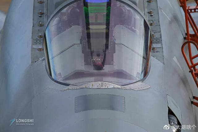 天博体育官方网站“狮吼功果真凶猛”华夏空军歼-16D电子战机表态机能强于美军(图6)