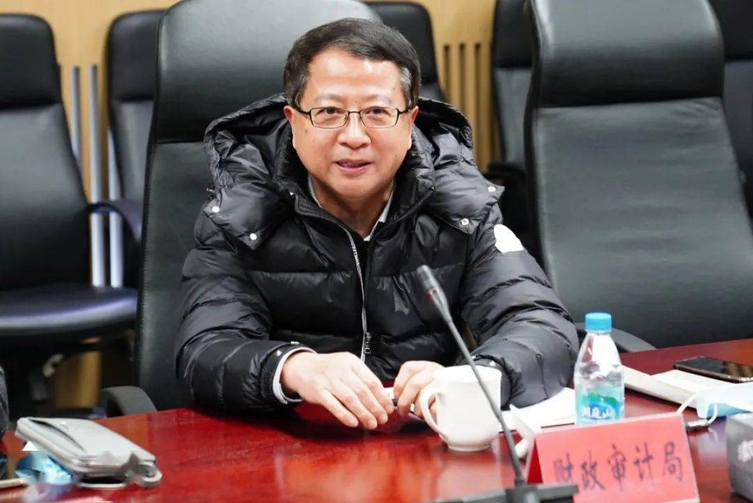 唯亭街道开展"社情民意联系日"活动_居民_袁小骏_答题