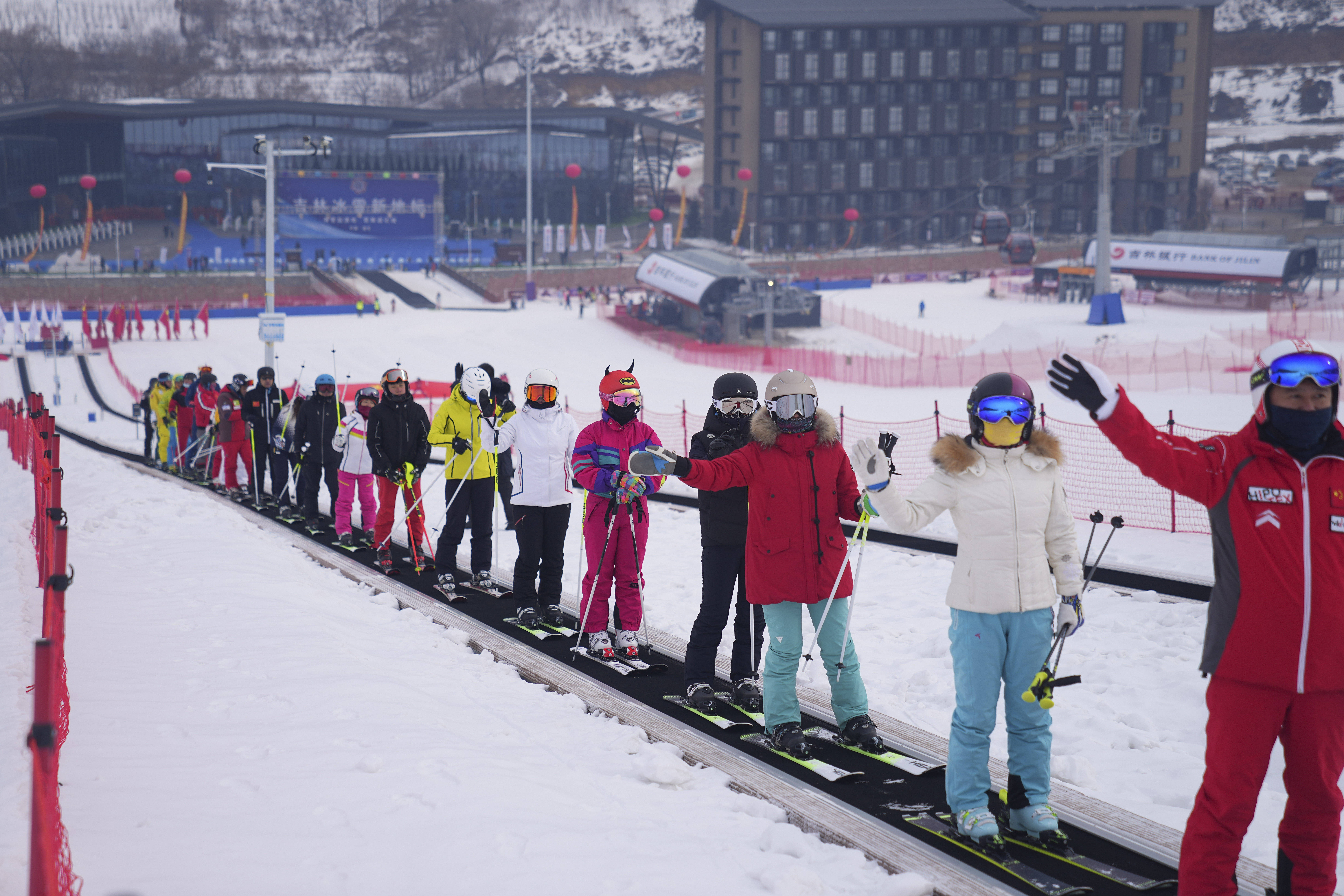 平山滑雪场图片