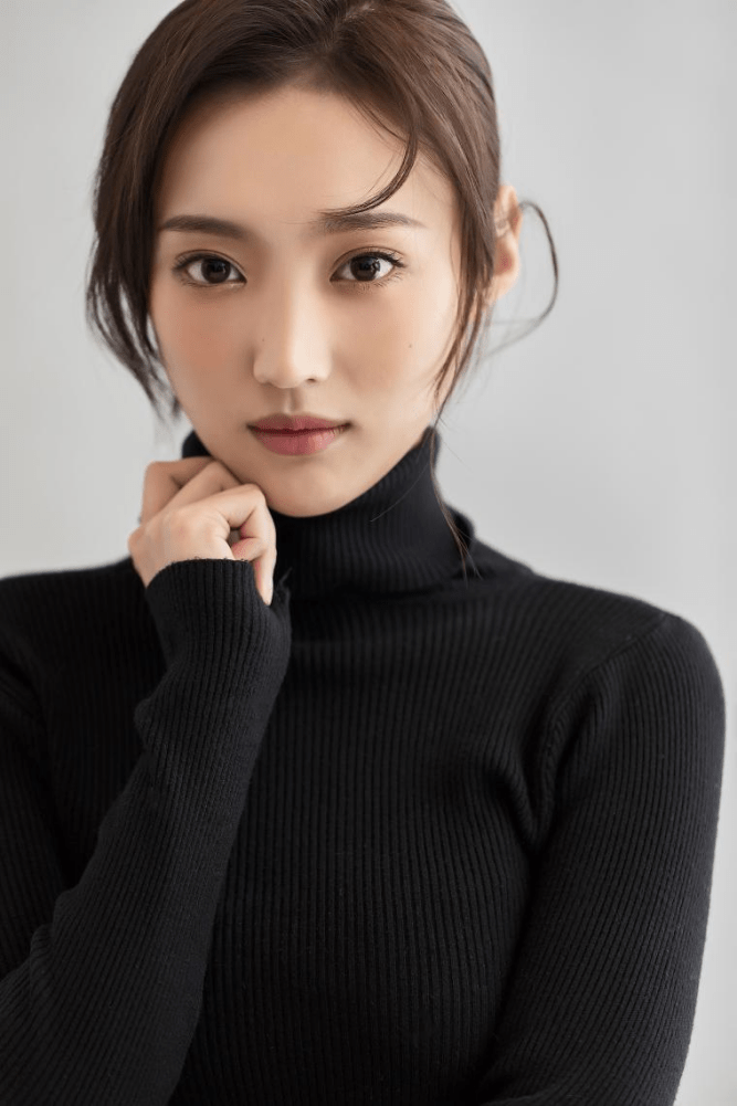 音乐剧《灵魂摆渡之永生》全国巡演中,新人闫可欣获