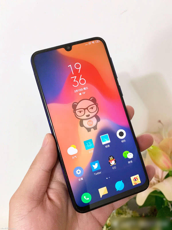 三摄像头水滴屏 旗舰小米9定妆照曝光_ben_赵媛_网友