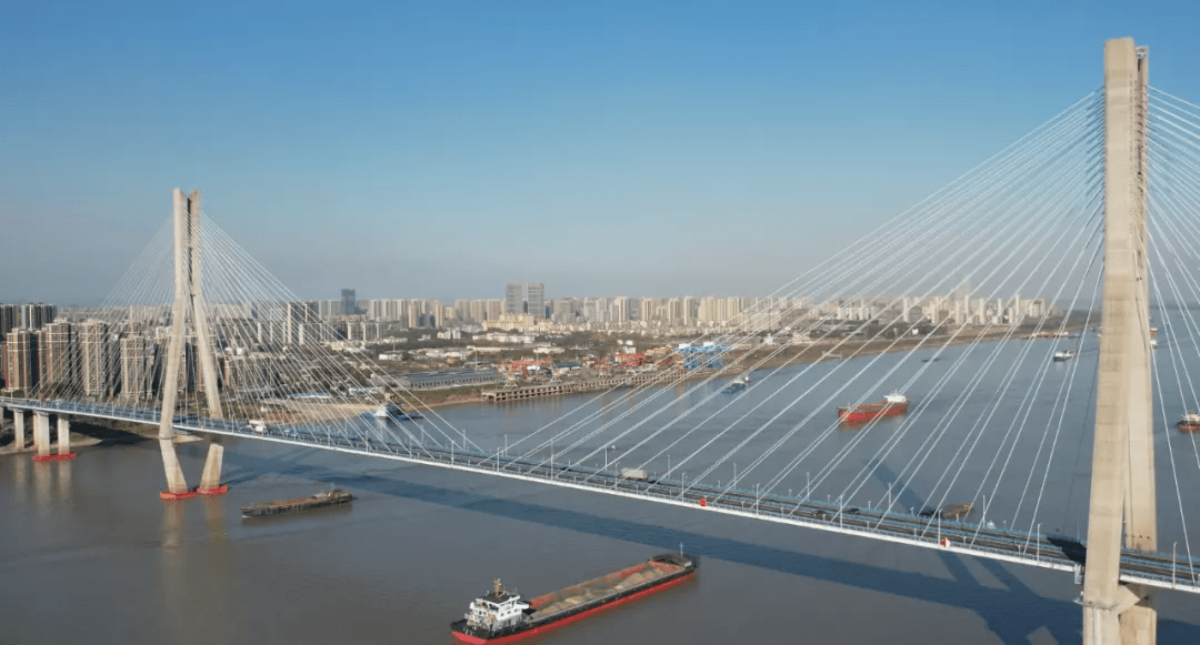 最新消息安庆长江大桥过桥费减免