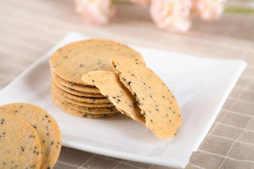 花會|這10種零食里偷偷加了很多油！薯片排第3名，第1名你們都吃過！