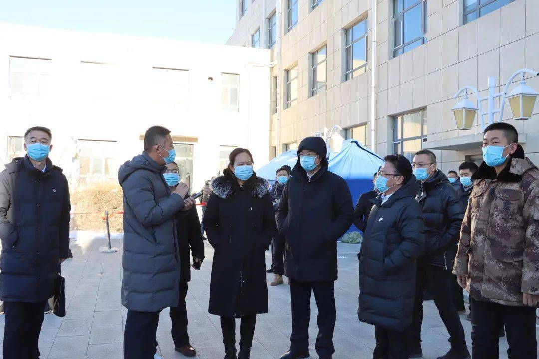 盟委副书记,盟长,盟新冠肺炎疫情防控指挥部总指挥罗青亲赴现场观摩