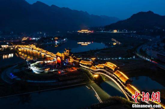 夜景|重庆黔江濯水风雨廊桥夜景璀璨