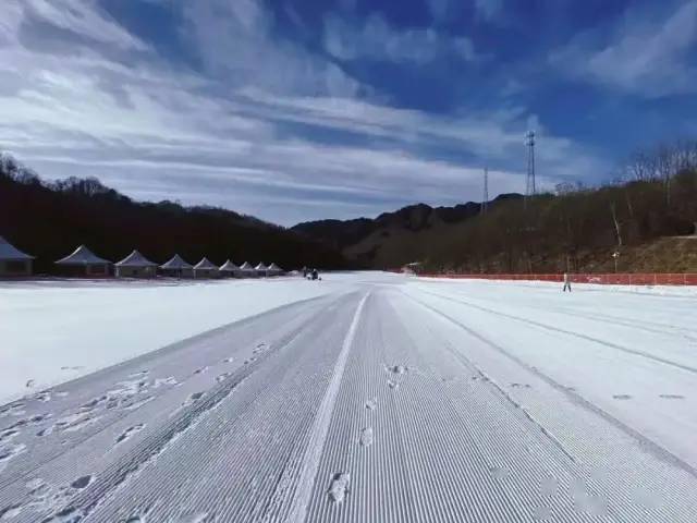 老界岭滑雪场照片图片