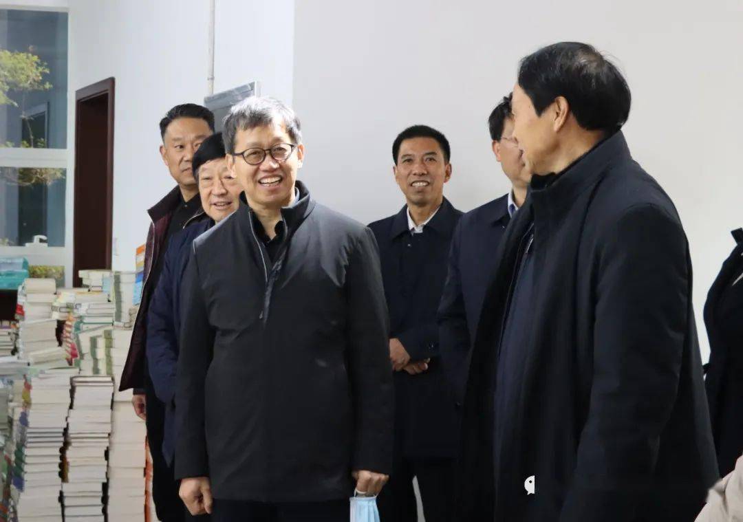 金浩书记一行深入湍北高中调研_邓州市_大新_文化