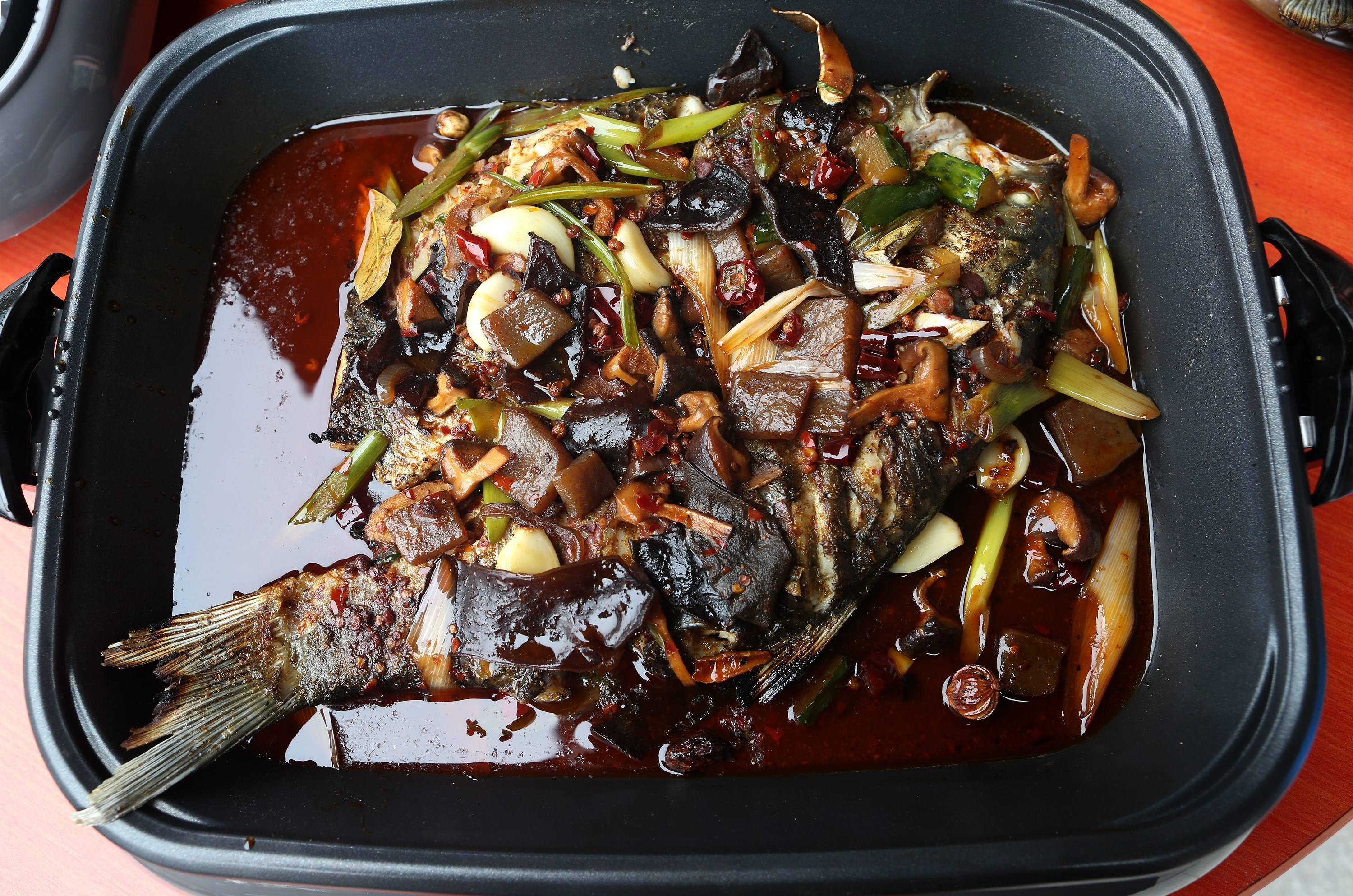 从远古游来的"巫山烤鱼"_发展_陶俑_先民