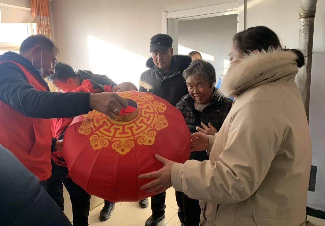旗总工会、文联共同组织开展冬日送温暖活动  第1张
