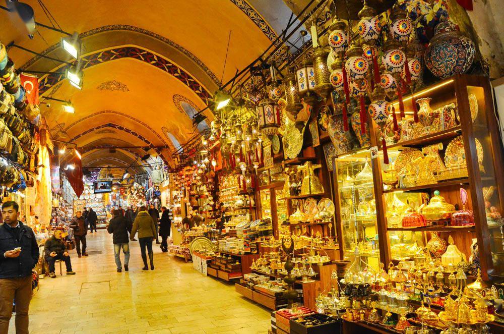 世界上最大的集市走进去会迷路看的人眼花缭乱