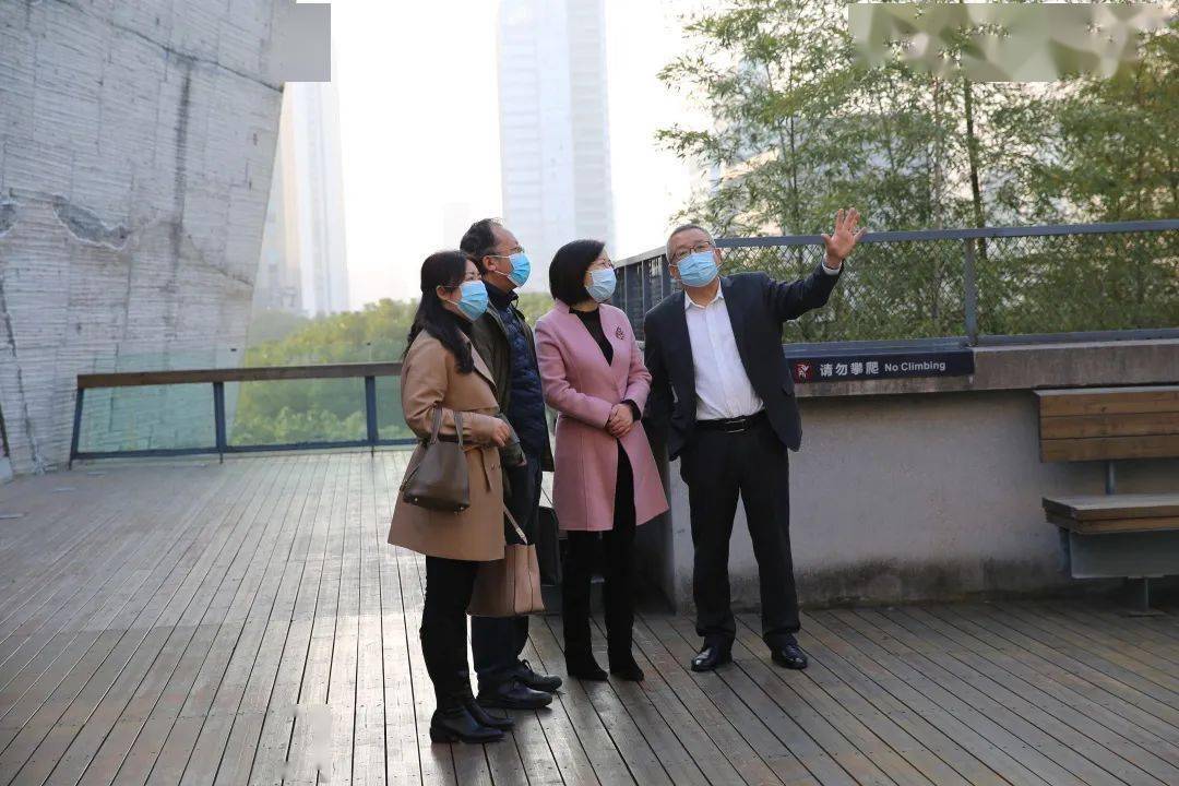 资讯陈彩凤副局长调研宁波博物院工作