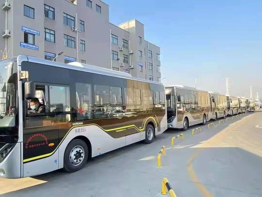 炫酷新郑将新增10辆公交车长这样