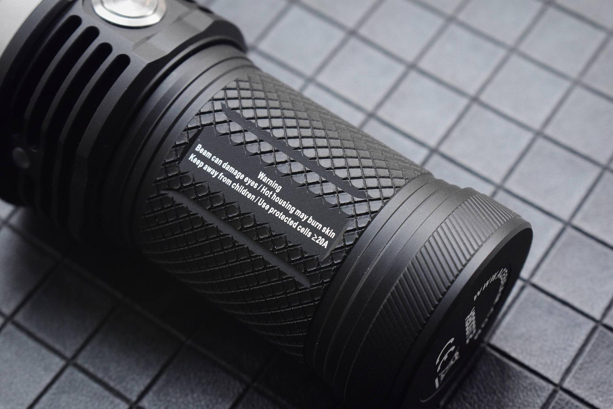 性能小钢炮大小正相宜acebeamx80gt2手电体验