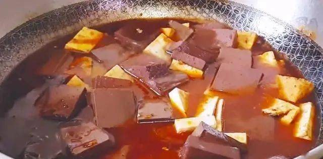 如何做猪血烧豆腐视频 a59216f8c3f54b51a8dddd9dc3e188a0.jpeg